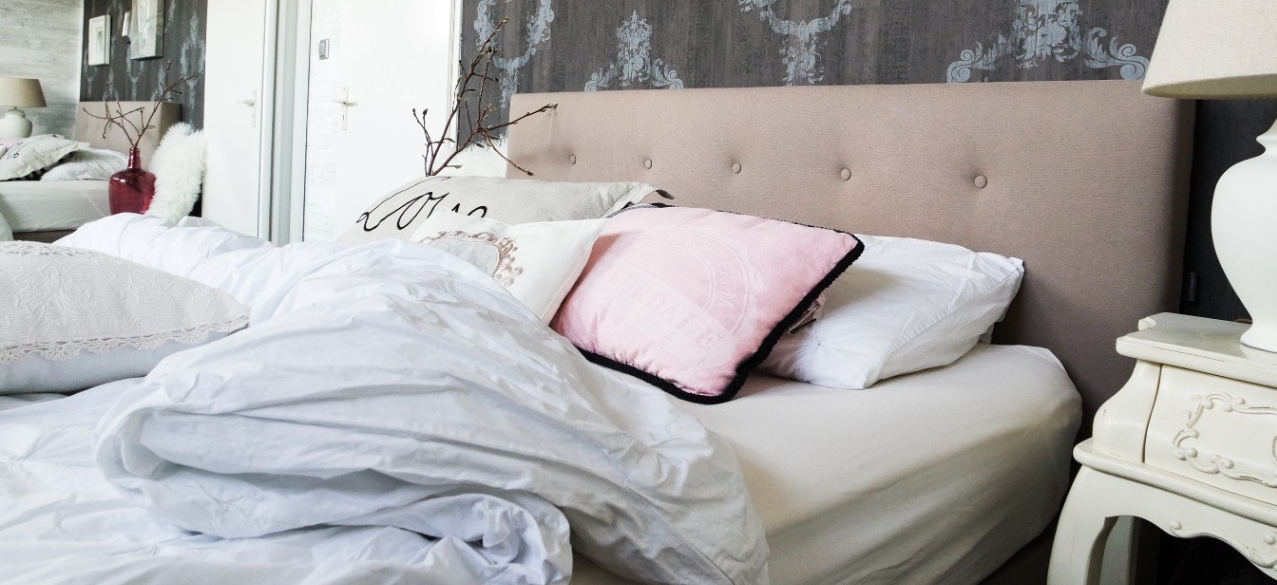 home-sweet-home_t20_rOkE1l A good bed helps improve sleep.
